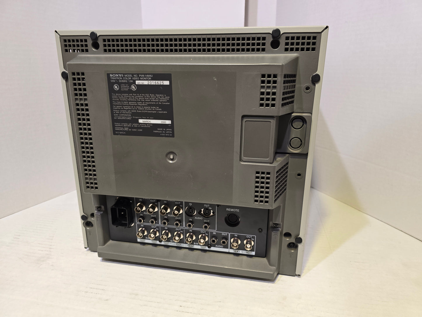 Sony PVM 14M4U