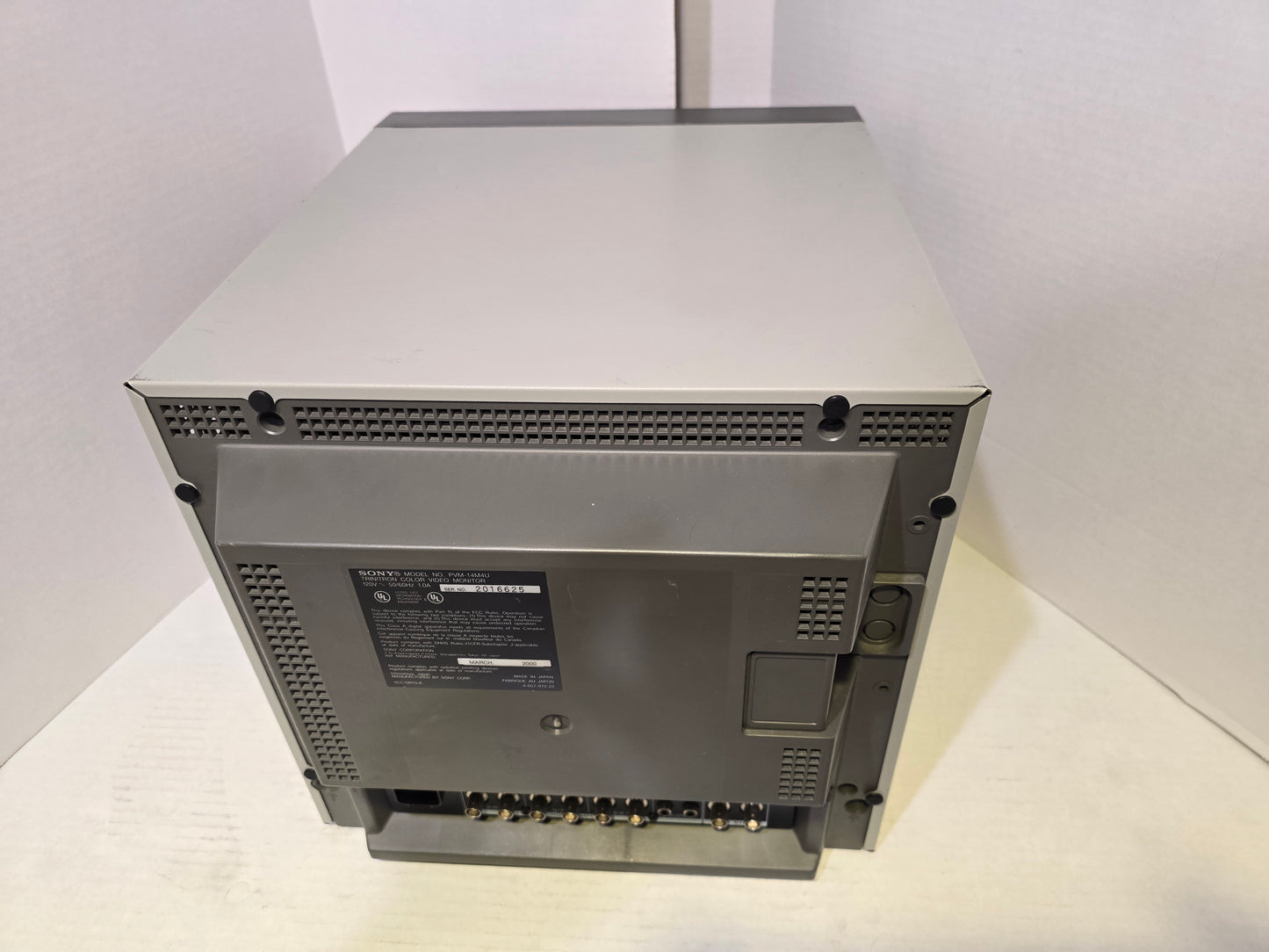 Sony PVM 14M4U
