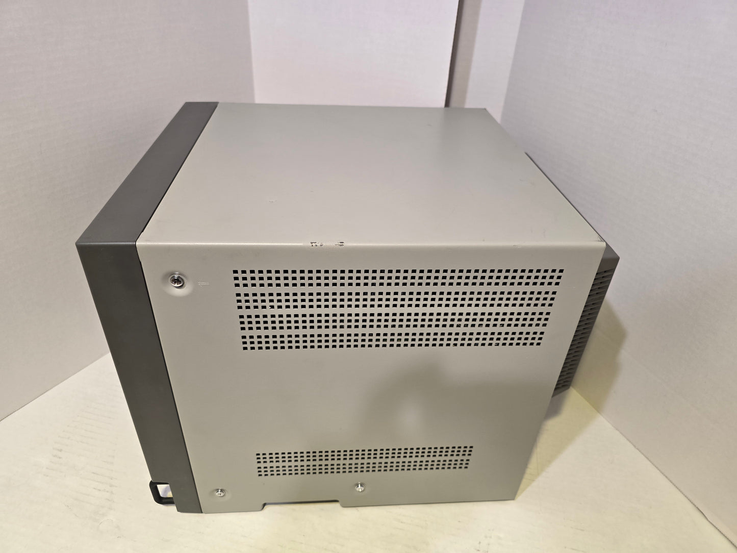 Sony PVM 14M4U