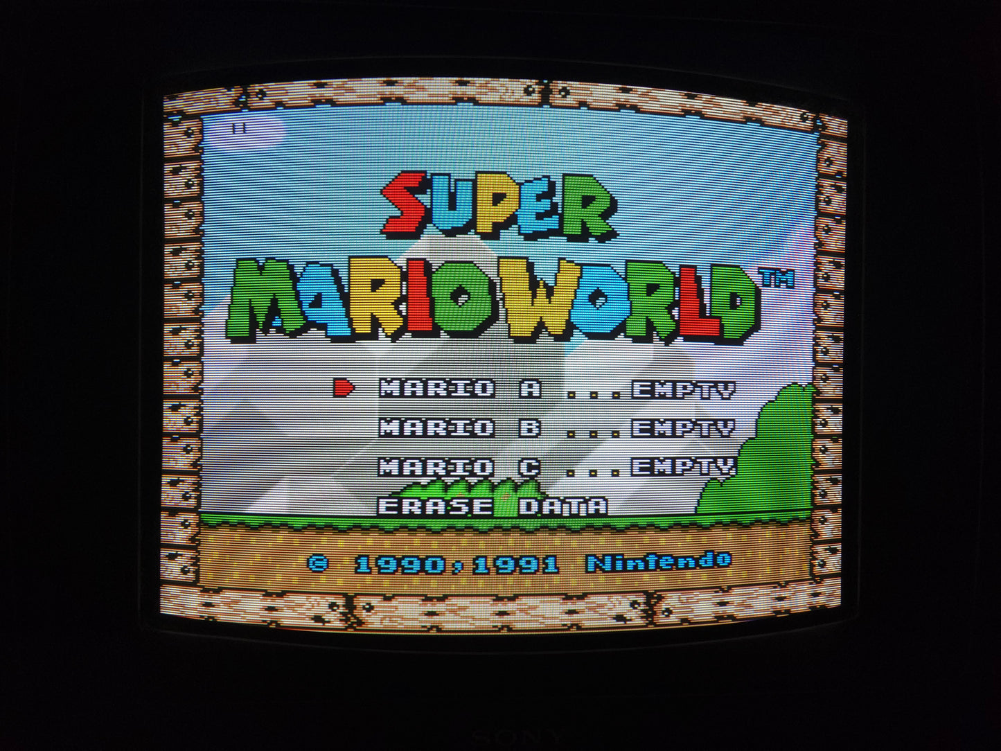 Sony PVM 14M4U