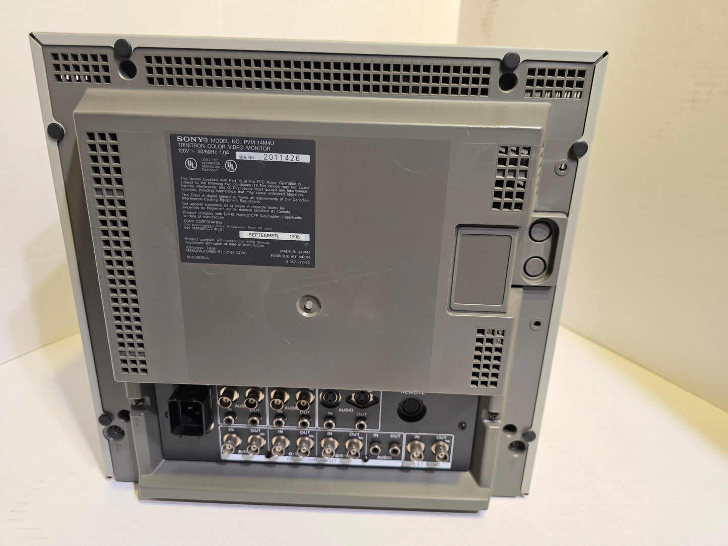 Sony PVM 14M4U