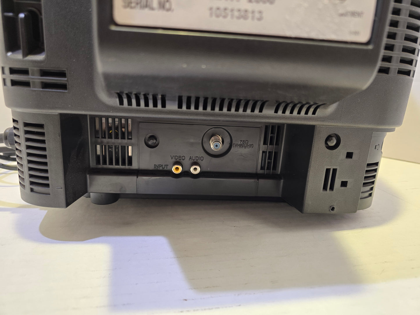13" JVC C-13110 RGB