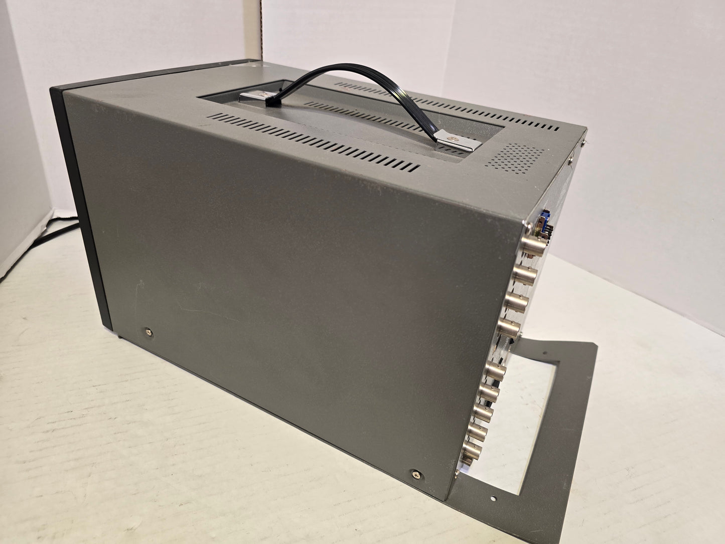 Ikegami TM10-19RHC