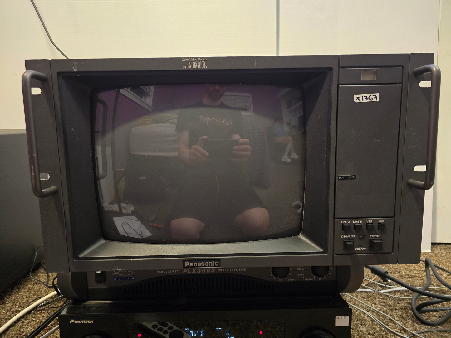 Panasonic BT-M1310Y